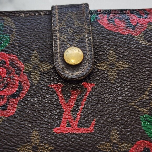 Vintage Louis Vuitton Hand Painted Red Roses Wallet - Picture 2 of 9